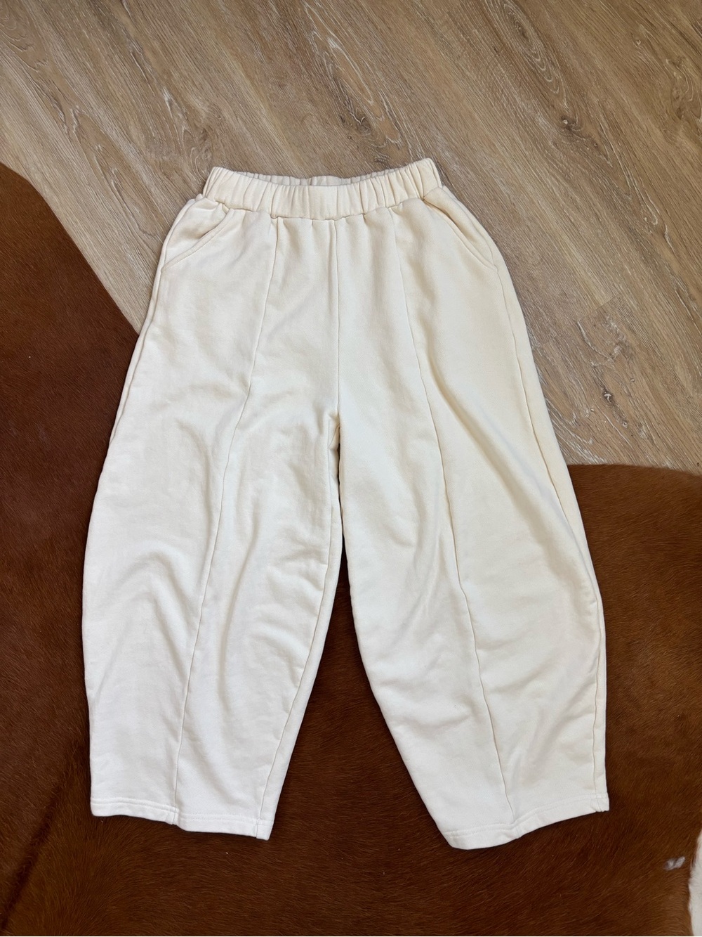 Boheme Barrel Sweat Pants in Cream size S 100% cotton - Picture 5 of 7